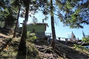 34 Poco sopra altra bella baitella